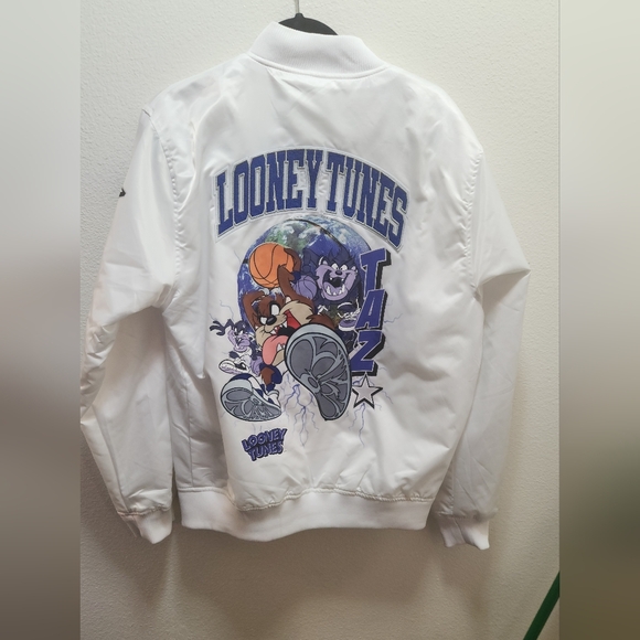 Rare taz looney tunes jacket nwt - Picture 10 of 16
